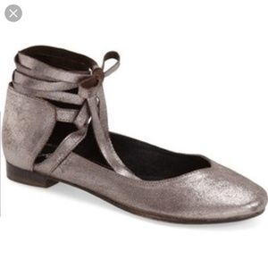 Free people metallic ballet flats size 37